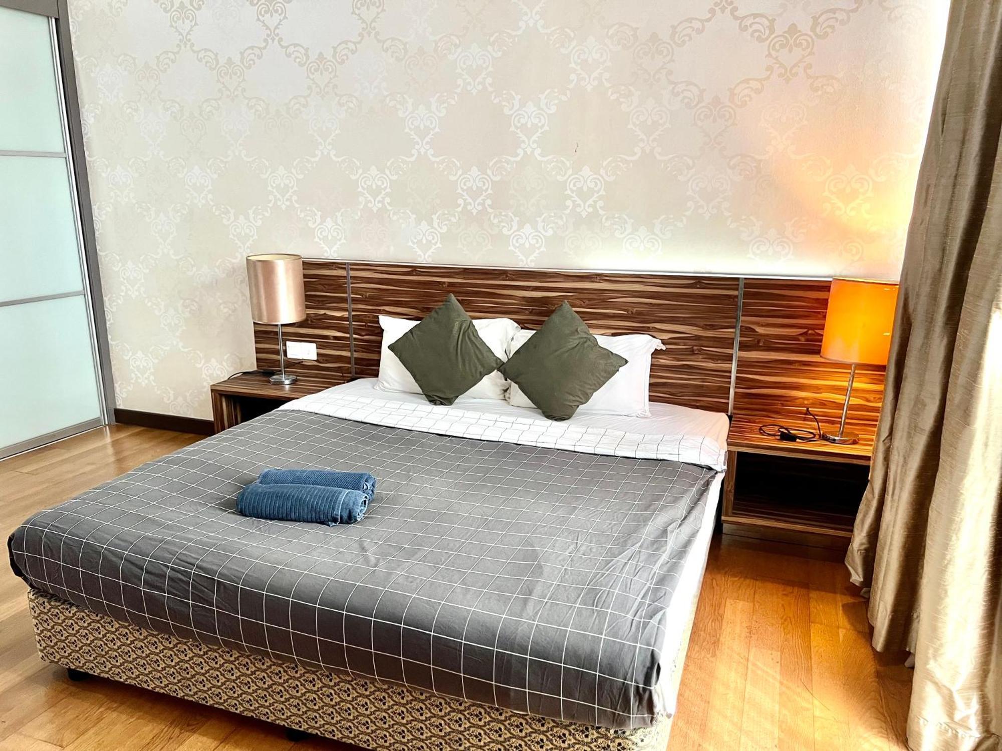 Regalia Suites 424 Kuala Lumpur Bagian luar foto
