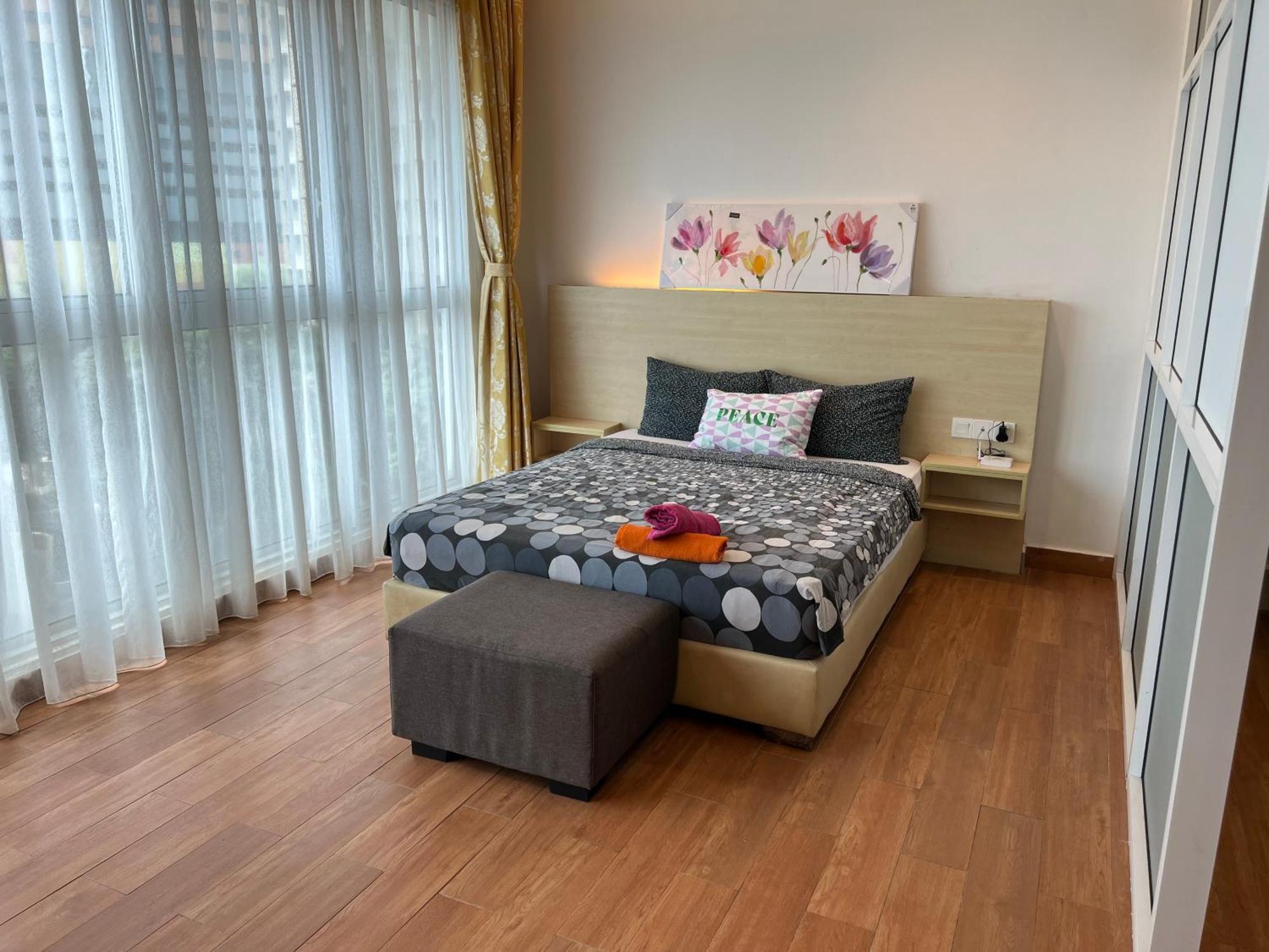Regalia Suites 424 Kuala Lumpur Bagian luar foto