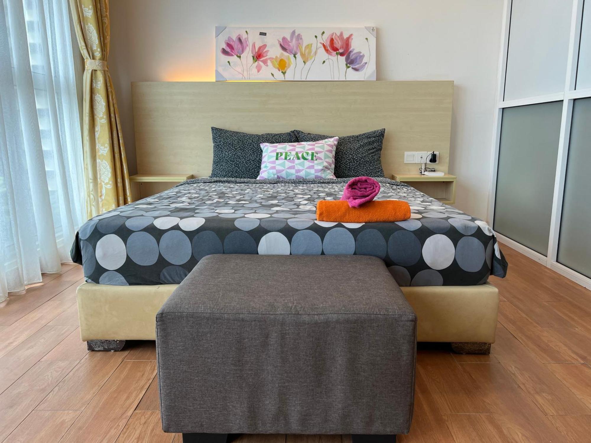 Regalia Suites 424 Kuala Lumpur Bagian luar foto