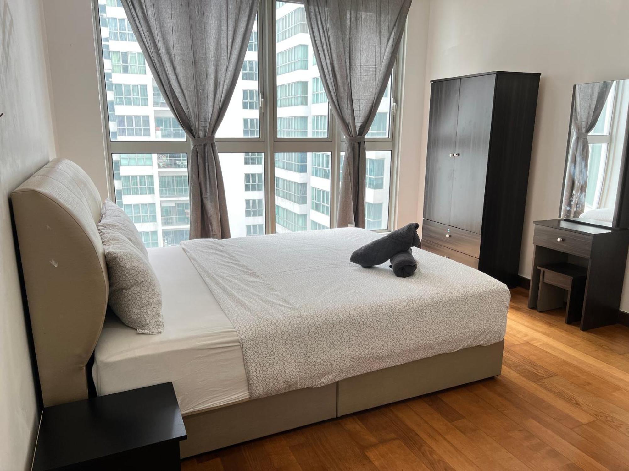 Regalia Suites 424 Kuala Lumpur Bagian luar foto