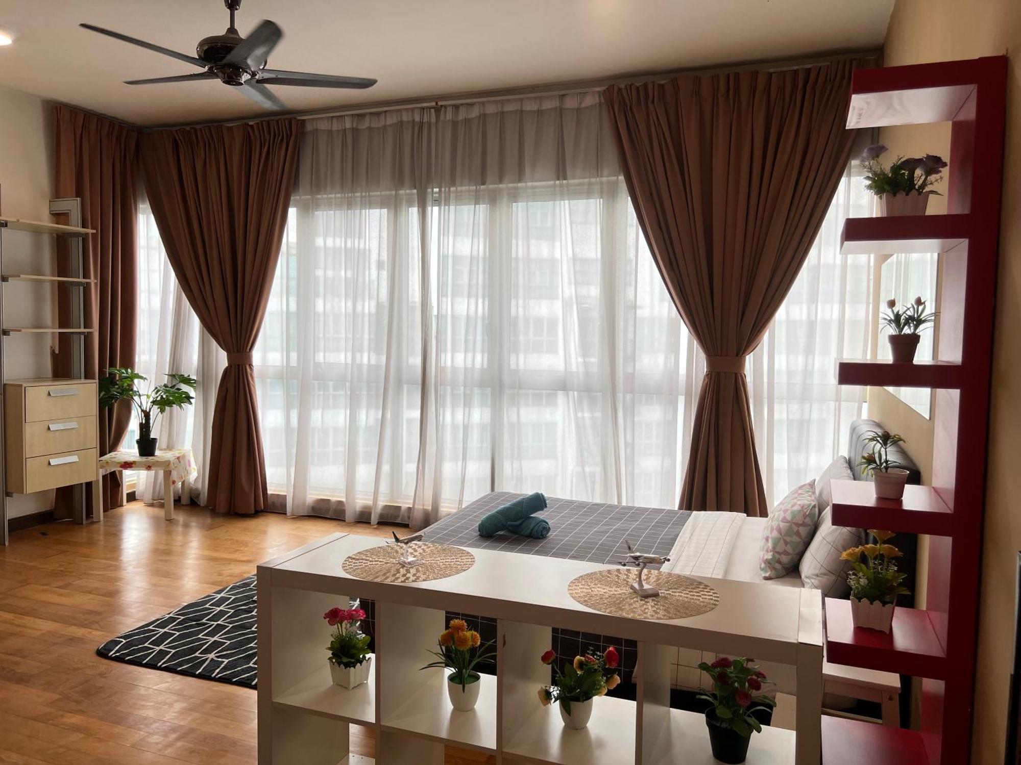 Regalia Suites 424 Kuala Lumpur Bagian luar foto